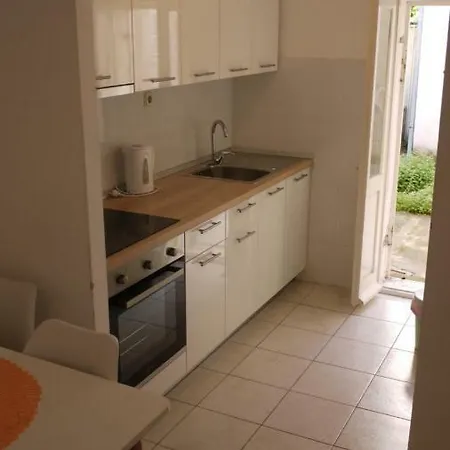 Apartment Tea Makarska Exterior photo