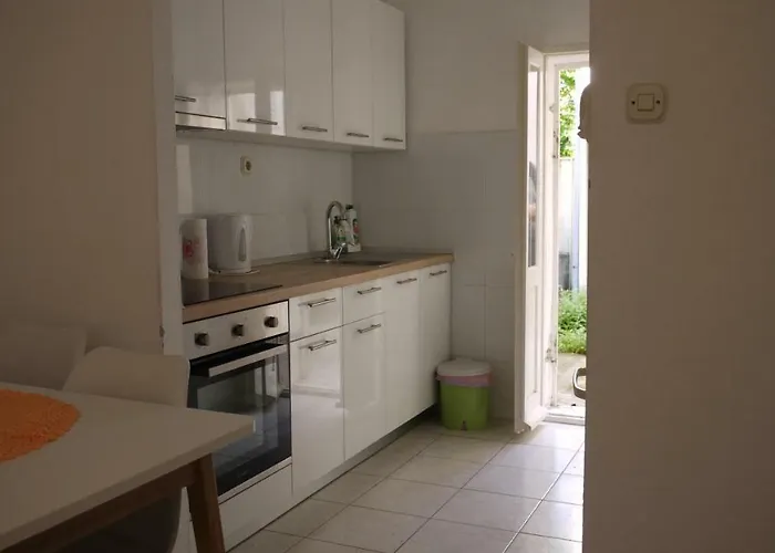 Apartment Tea